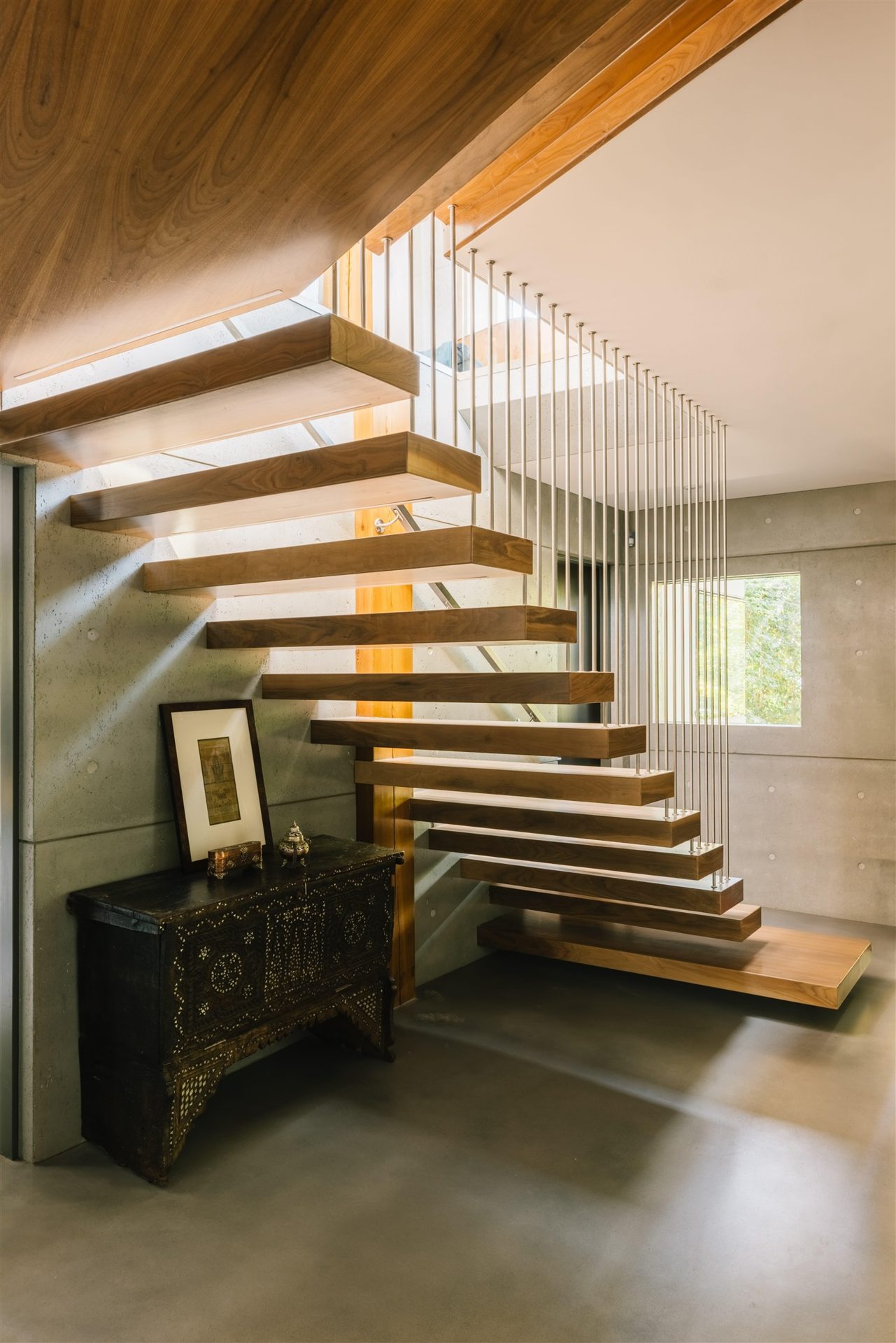 Floating staircase light study